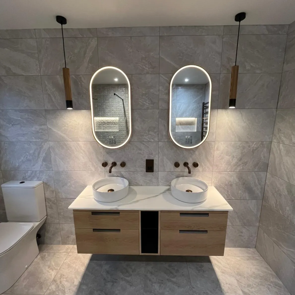 Bathroom installation, bathroom fitting